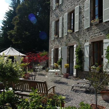 Le Moulin Des Farges Bed and Breakfast Meymac Buitenkant foto