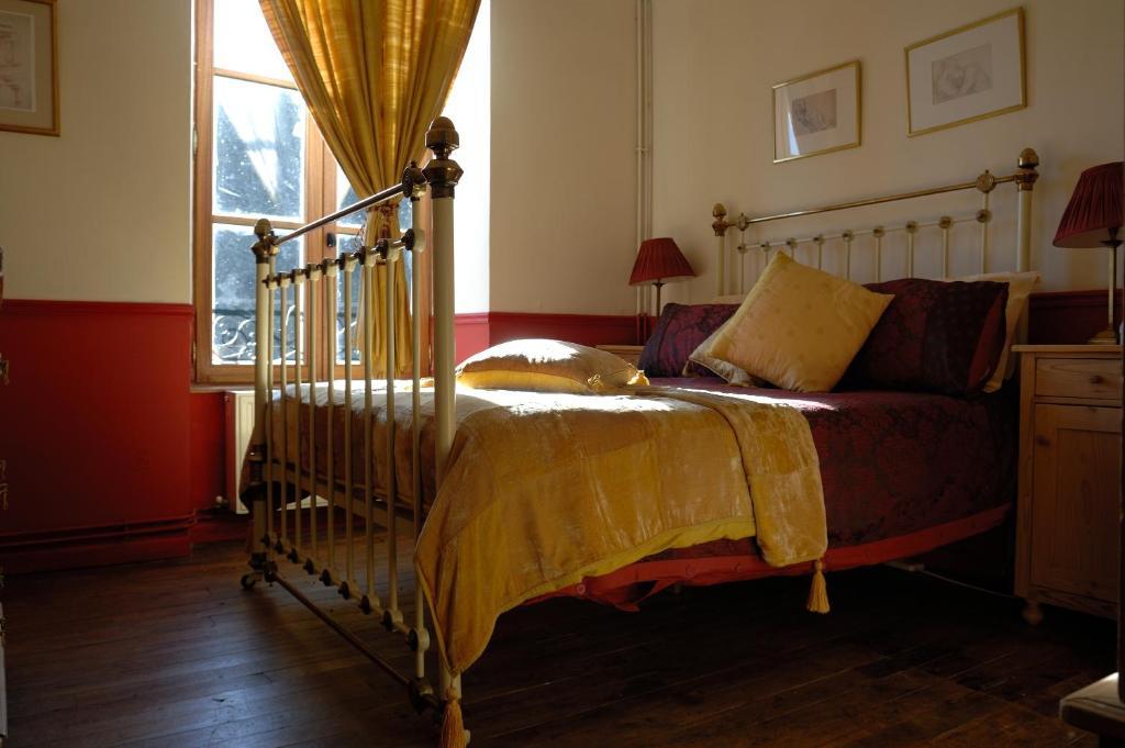Le Moulin Des Farges Bed and Breakfast Meymac Kamer foto