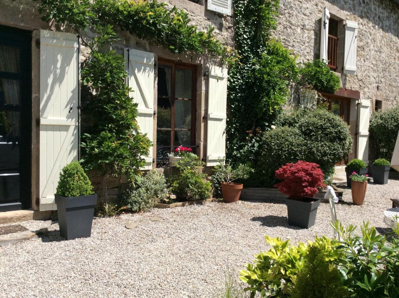 Le Moulin Des Farges Bed and Breakfast Meymac Buitenkant foto